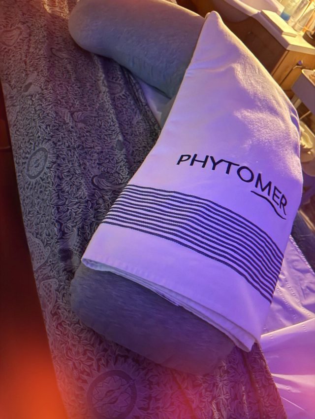 Phytomer Full Body Pregnancy Massage Here At GLO🥰✨🤰🏼
Book Now! 📞 01277 658112 🩵
