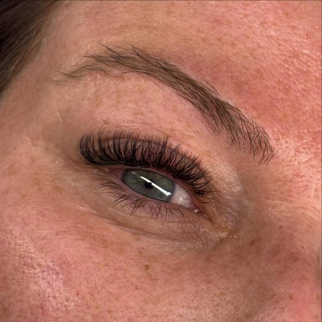 Fresh set of Russian lashes🤩

Get your lashes booked in ready for Christmas!🎄
(Limited availability)

Call us to book yours 📞01277 658112

#lashes #salon #essex #beauty #lashextensions #explorepage #billericaysalon